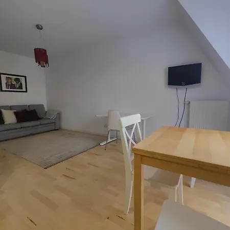 Attic 4685 Apartamento Poznań